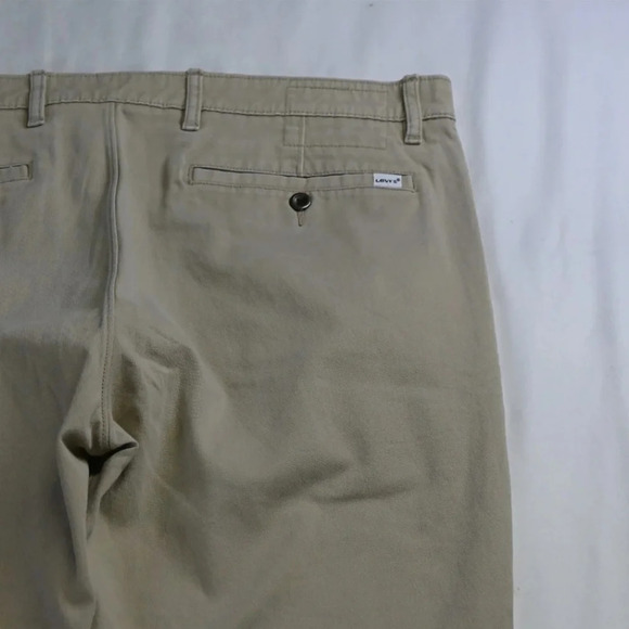 Levi's Men's Xx Chino jogger pants Khaki 33x32 Casual Clsssic School - Picture 4 of 5